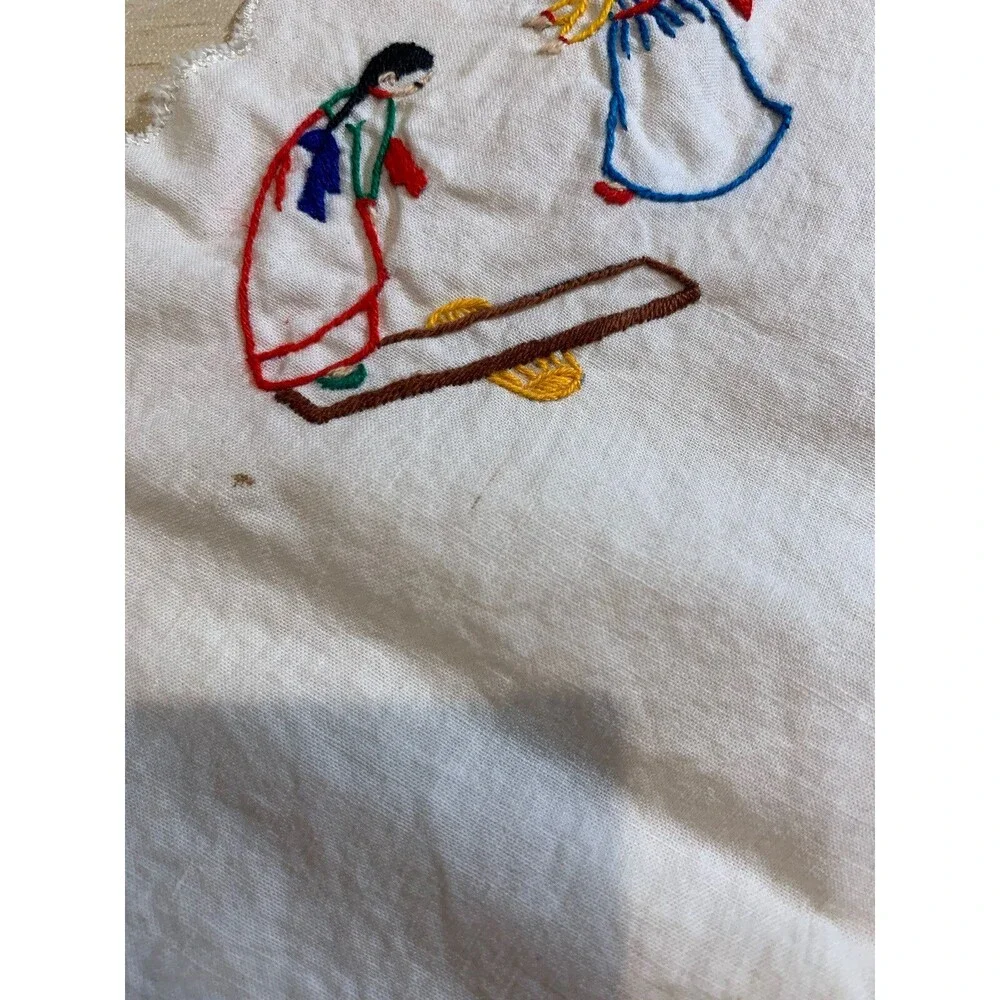 Vintage 2 Square Hankies, Hanky, Embroidered 2 Girls playing on one corner 8.5
